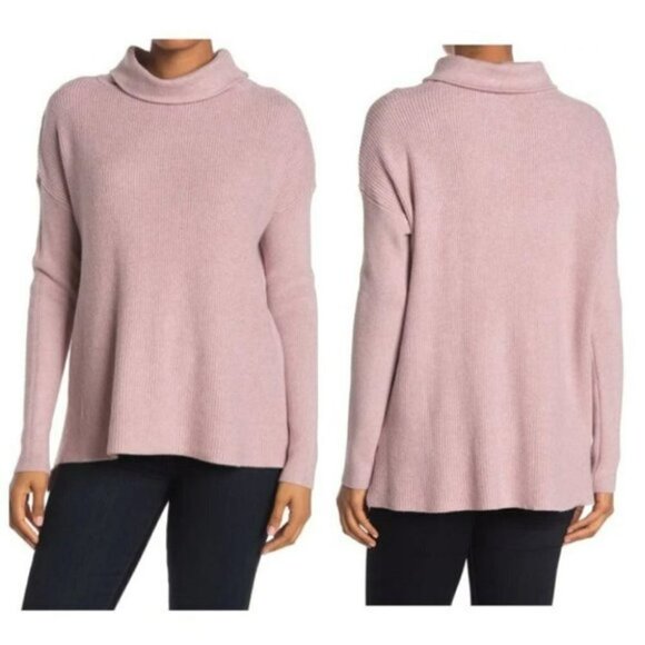 Cyrus turtle neck OVERSISE blush pink sweater, long sleeve, rib knit - Picture 1 of 6